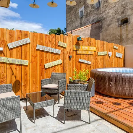 T3 Avec Terrasse * Aspiran