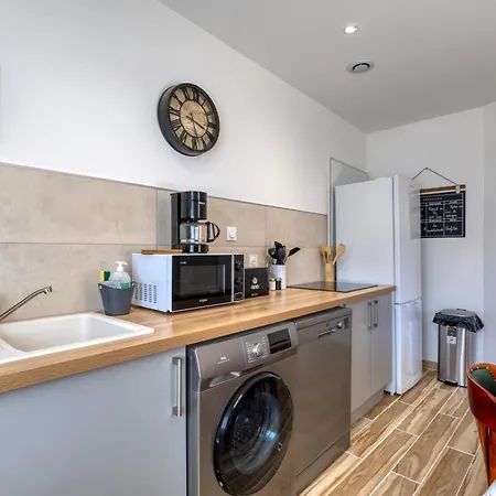 Appartement T3 Avec Terrasse