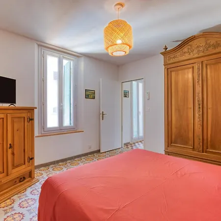 Appartement T3 Avec Terrasse Feriehus